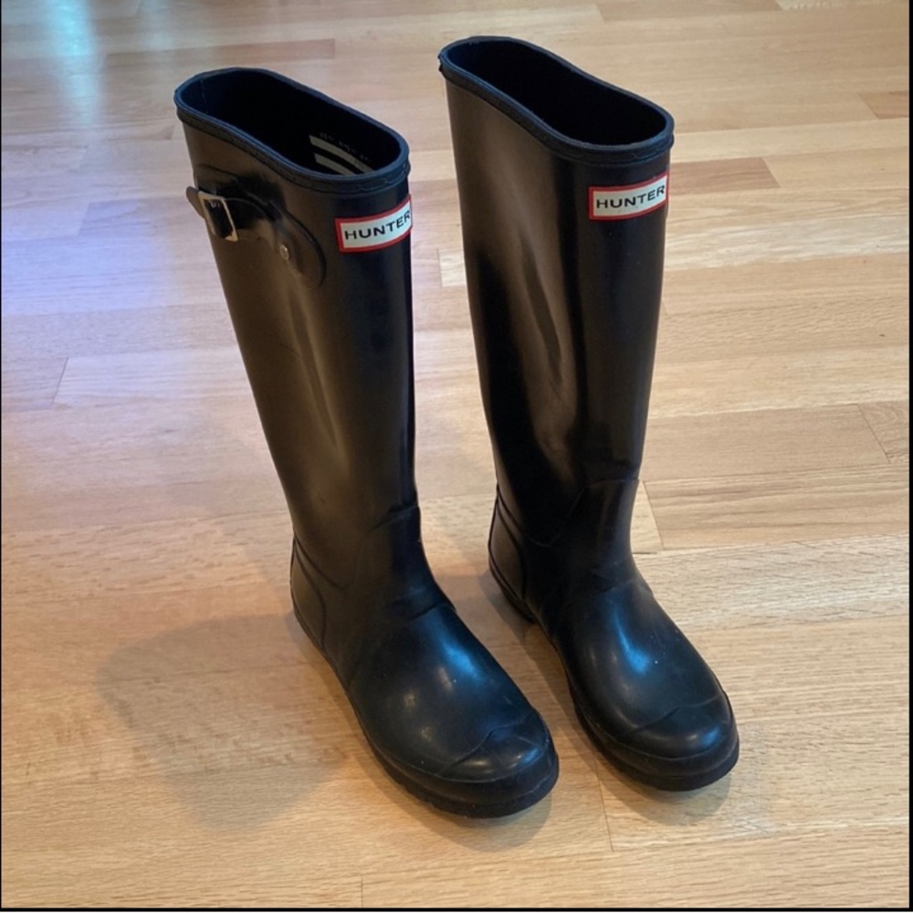 Hunter Black Tall Rain Boots